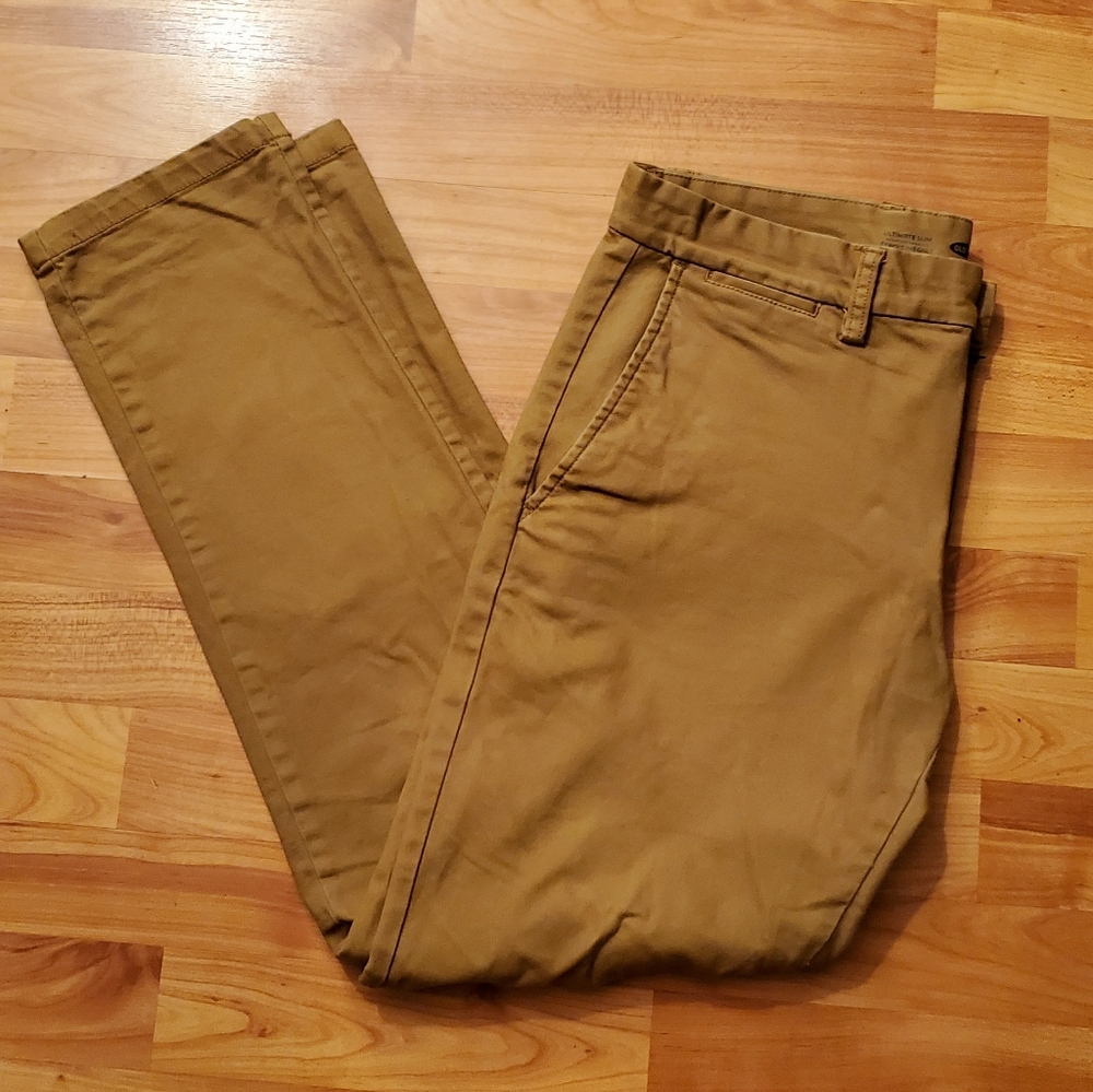 Khaki pants | Old navy